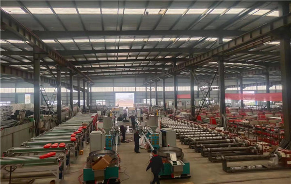 正源塑膠預祝：正奇塑機奎屯現場展示會圓滿成功！！